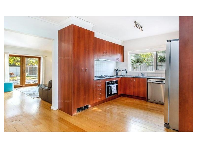 18 Bainbridge Avenue, Seaford VIC 3198