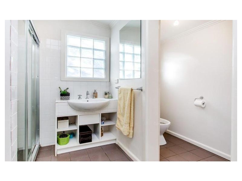 18 Bainbridge Avenue, Seaford VIC 3198