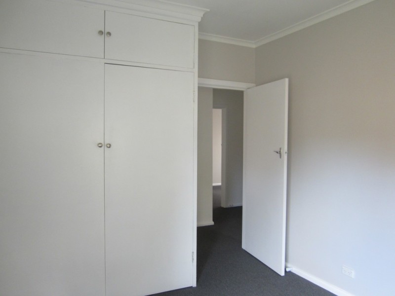 5a Dell Road, Frankston VIC 3199