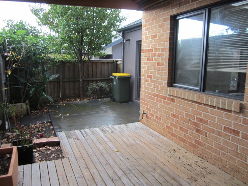 11/33 Deane Street, Frankston VIC 3199