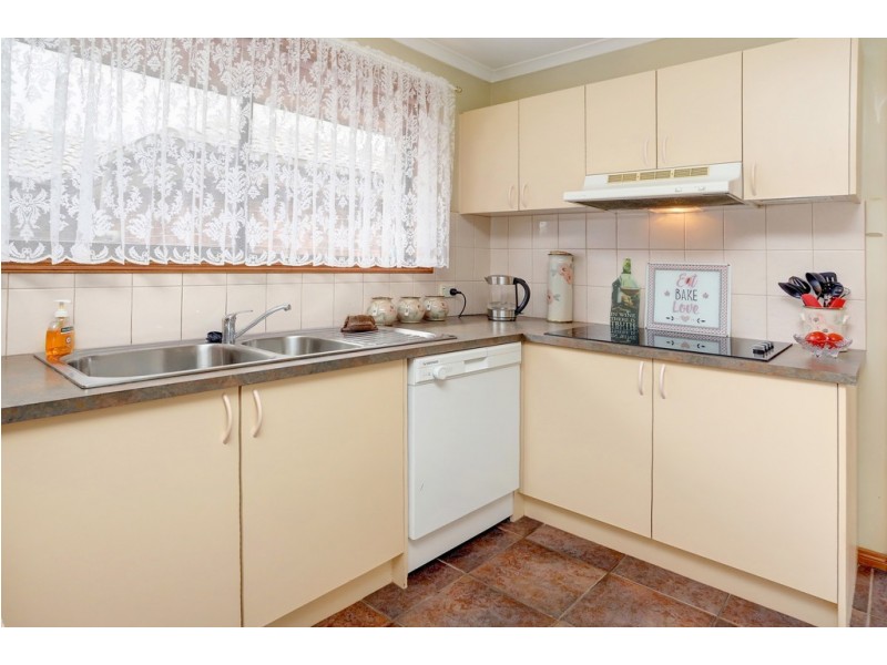 4 Jolly Street, Frankston VIC 3199