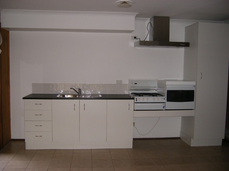 2A Seaquesta Court, Frankston VIC 3199