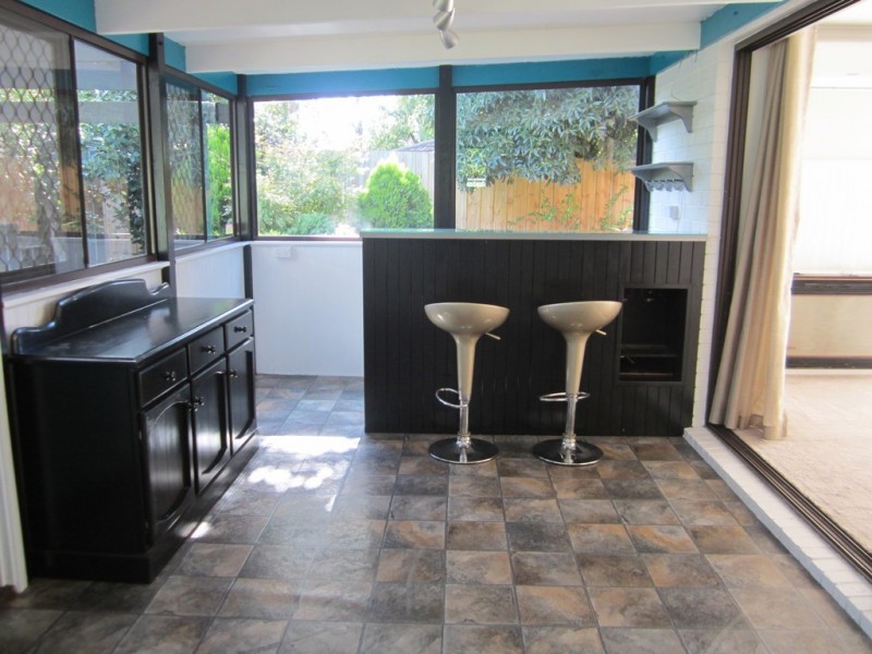 24 BLOOM STREET, Frankston VIC 3199