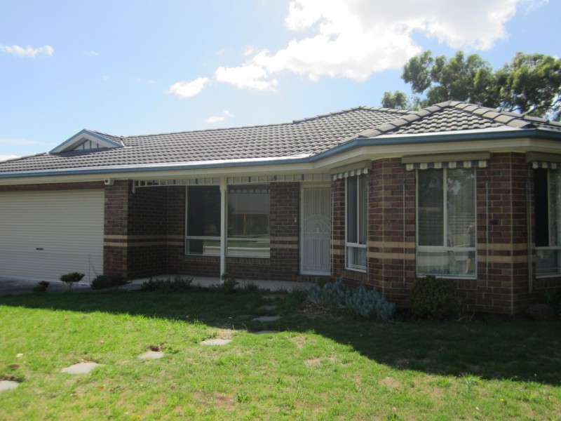 34 John Street, Langwarrin VIC 3910