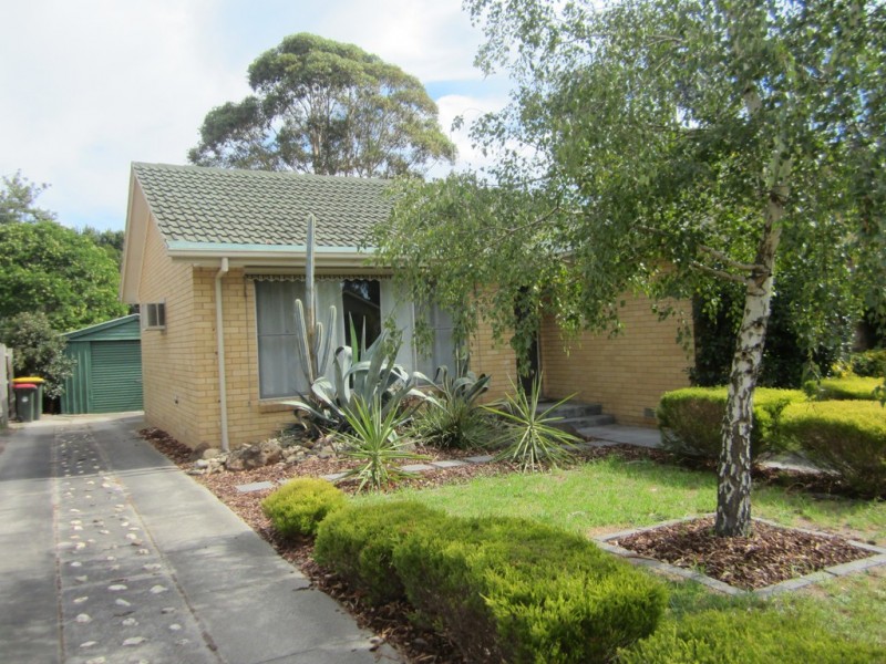 34 Nodding Avenue, Frankston North VIC 3200