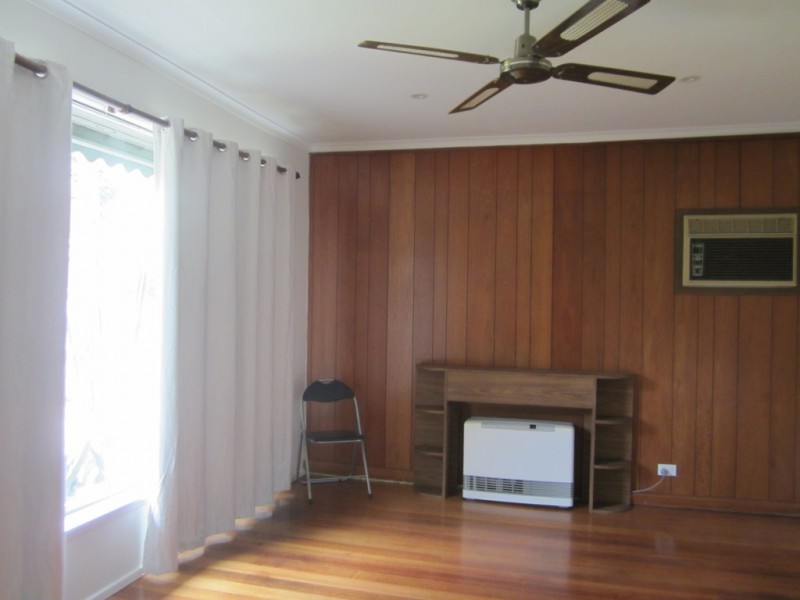 34 Nodding Avenue, Frankston North VIC 3200