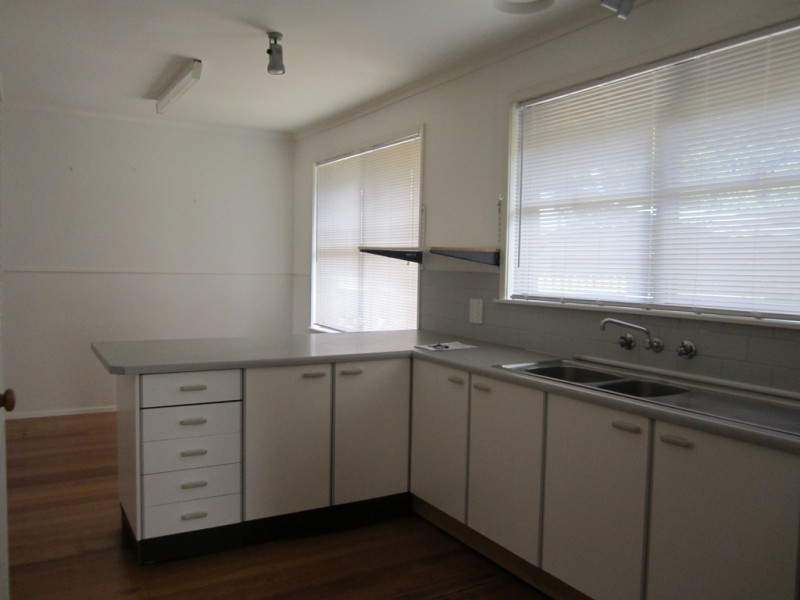 34 Nodding Avenue, Frankston North VIC 3200