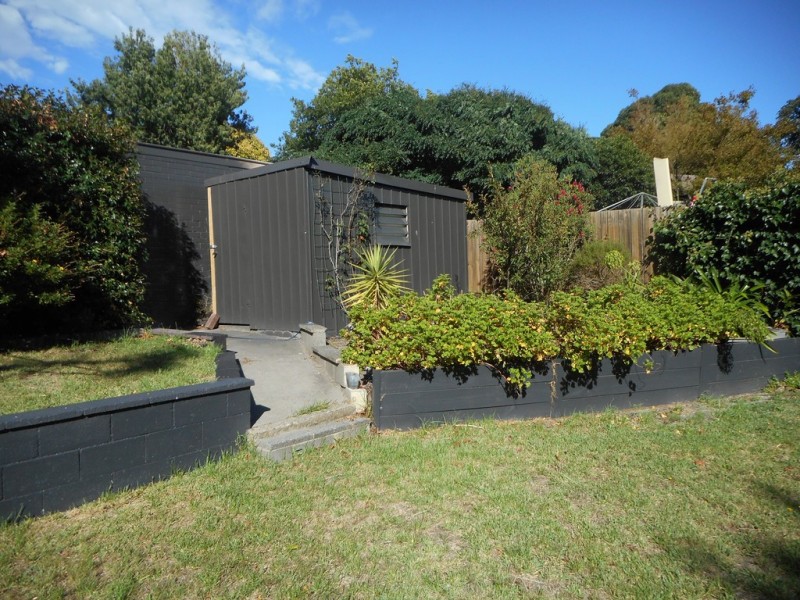 14 Benanee Drive, Frankston VIC 3199