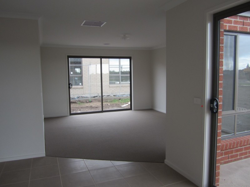 51 Morningside Boulevard, Cranbourne West VIC 3977