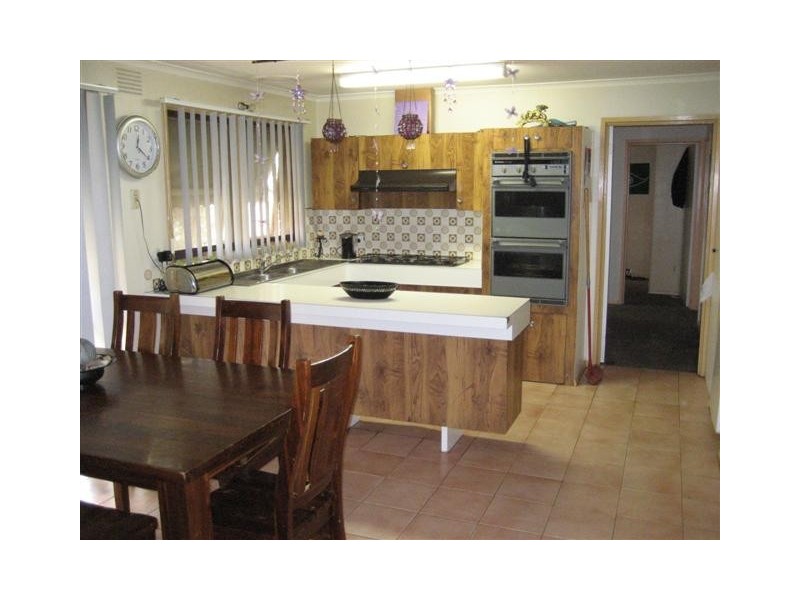 9 Madden Street, Seaford VIC 3198