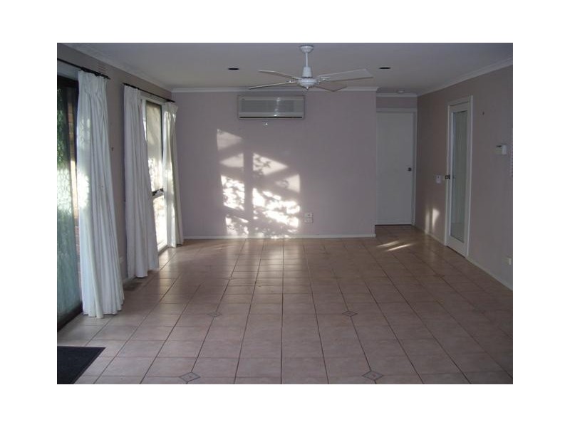 12 Melaleuca Court, Frankston VIC 3199