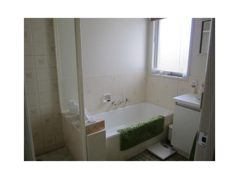 4/21 Heatherhill Road, Frankston VIC 3199