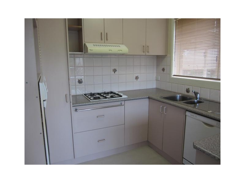 3 Dean Court, Cranbourne VIC 3977