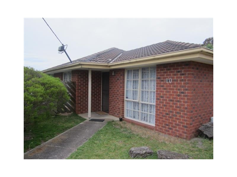 1/10 Walter Street, Cranbourne VIC 3977