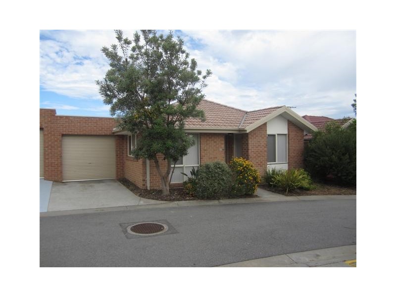 11/10 Hall Road, Carrum Downs VIC 3201