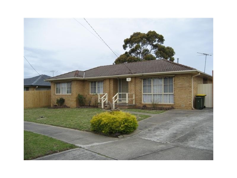 3 Kadina Close, Frankston VIC 3199