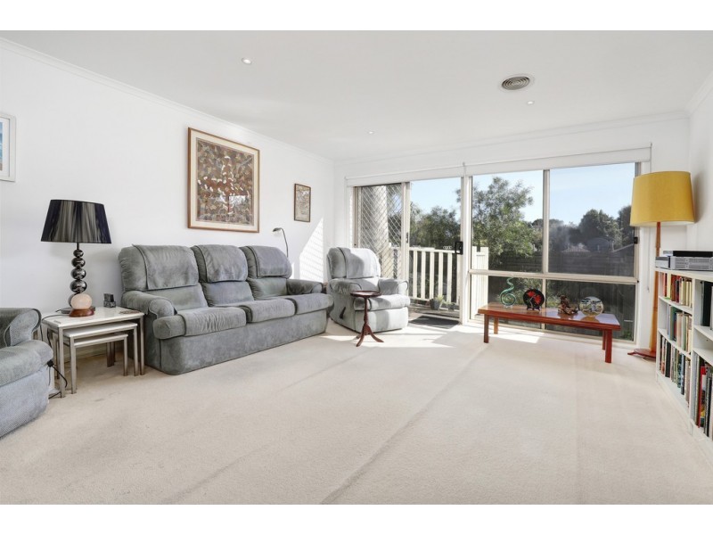 4/24-26 Robinia Street, Frankston VIC 3199