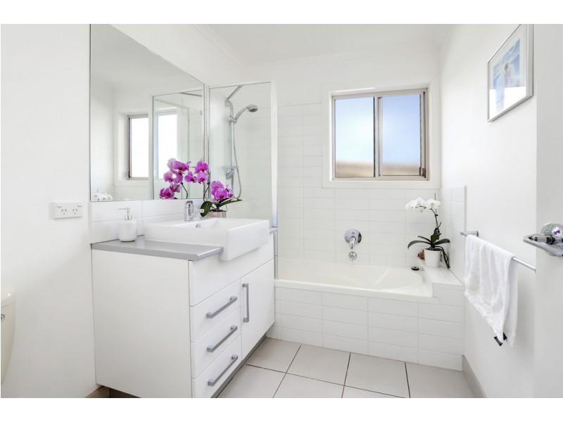 4/24-26 Robinia Street, Frankston VIC 3199