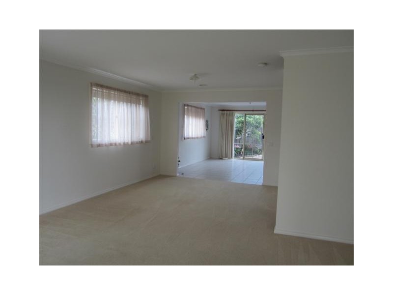 1/3 Melville Avenue, Frankston VIC 3199