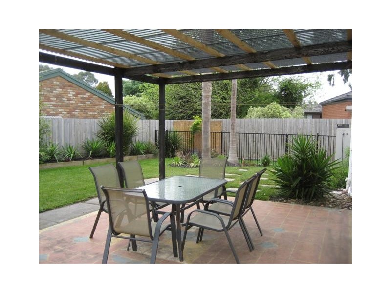 78 Dunsterville Crescent, Frankston VIC 3199