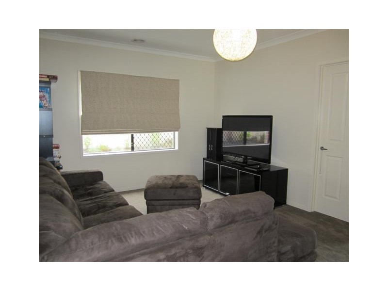 4 Kite Place, Langwarrin VIC 3910