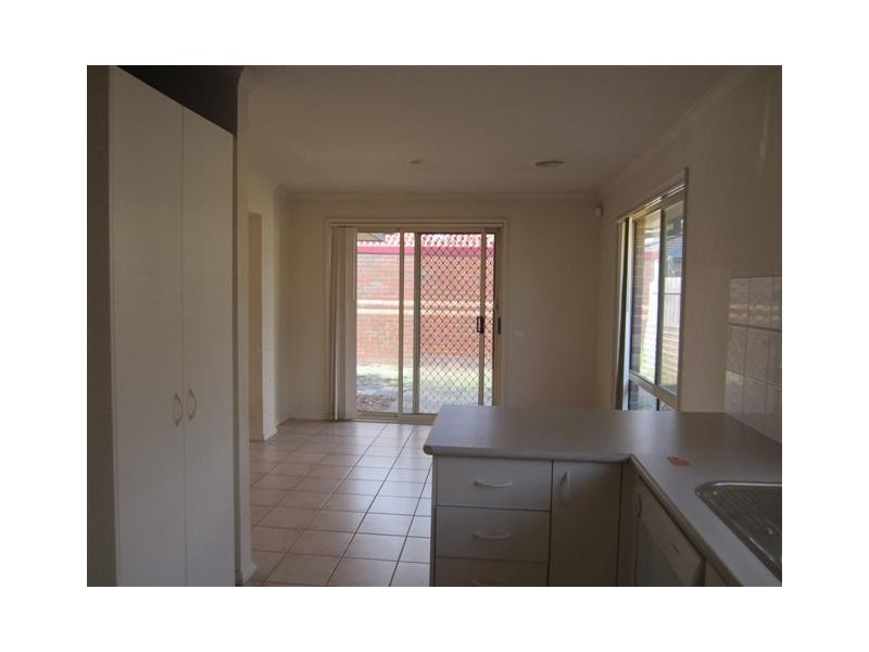 3/2 Spray Street, Frankston VIC 3199