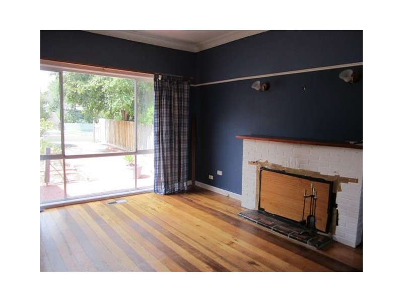 11 Leonard Street, Frankston VIC 3199