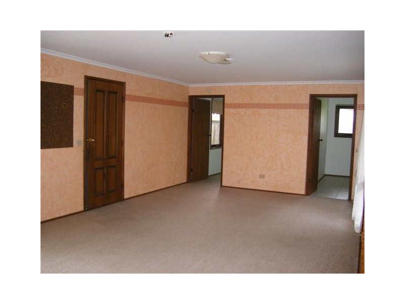 2A Seaquesta Court, Frankston VIC 3199