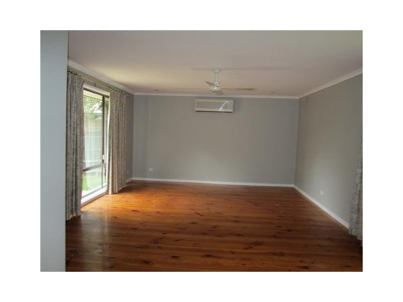 11 Benanee Drive, Frankston VIC 3199