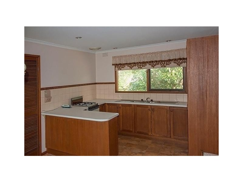 2/16 Bloom Street, Frankston VIC 3199