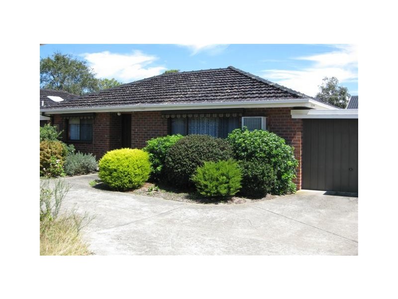 2/29 Cricklewood Avenue, Frankston VIC 3199