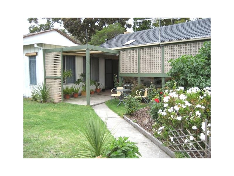 29 Radiata Street, Frankston North VIC 3200