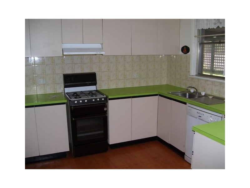 29 Radiata Street, Frankston North VIC 3200