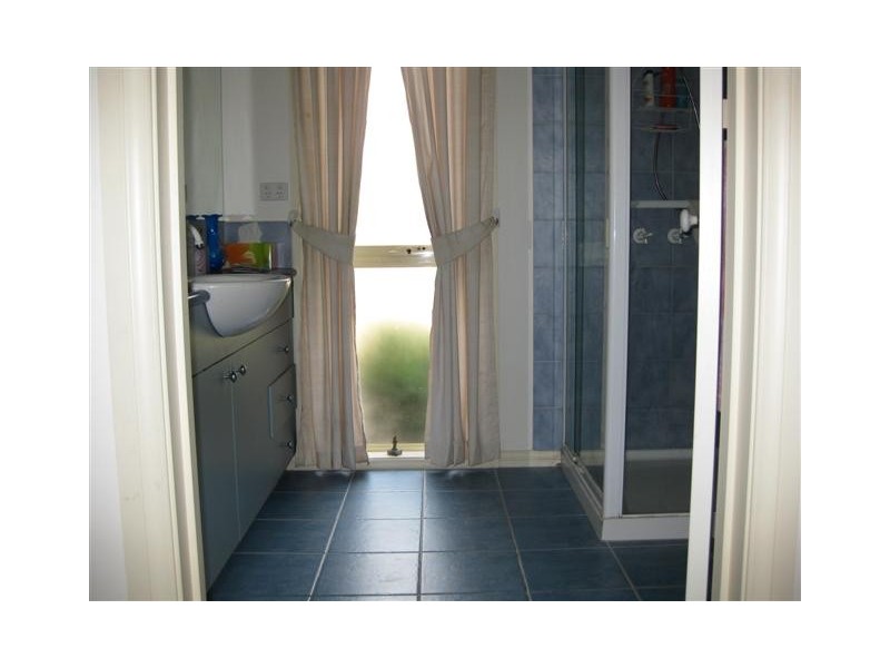 2/7 Mena Street, Frankston VIC 3199