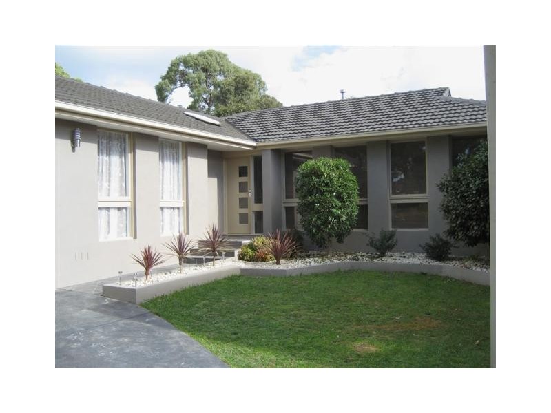 63 Long Street, Langwarrin VIC 3910