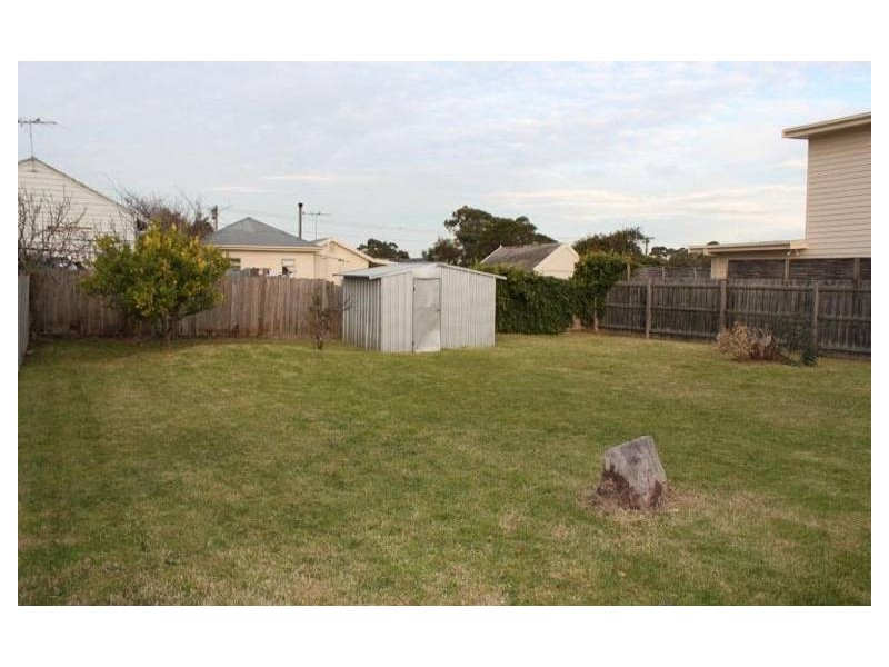 26 Duncan Avenue, Seaford VIC 3198