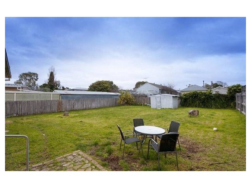 26 Duncan Avenue, Seaford VIC 3198