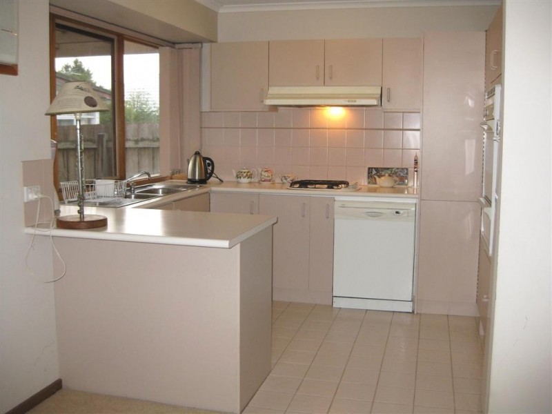 13B Birdwood Street, Frankston VIC 3199