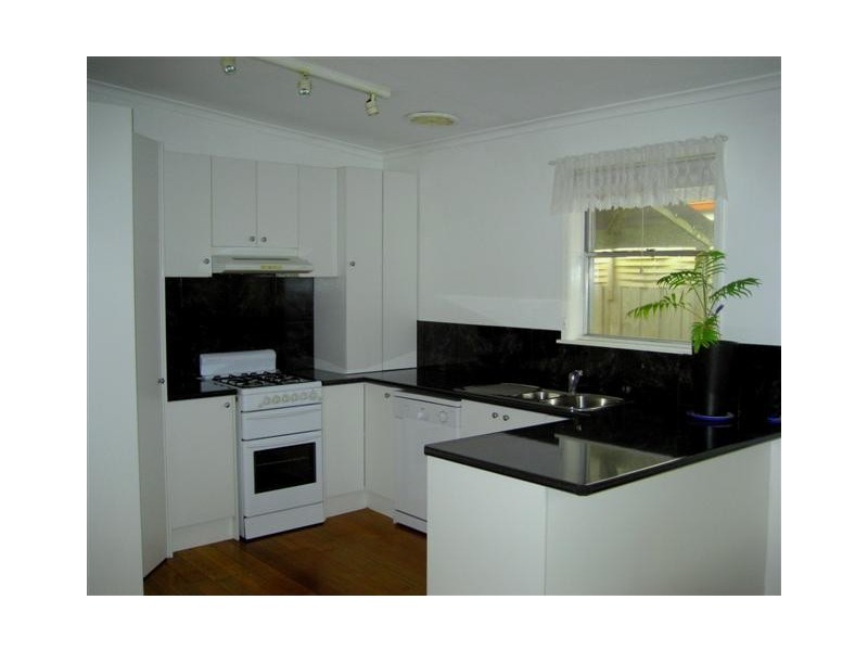 9 Silver Avenue, Frankston North VIC 3200