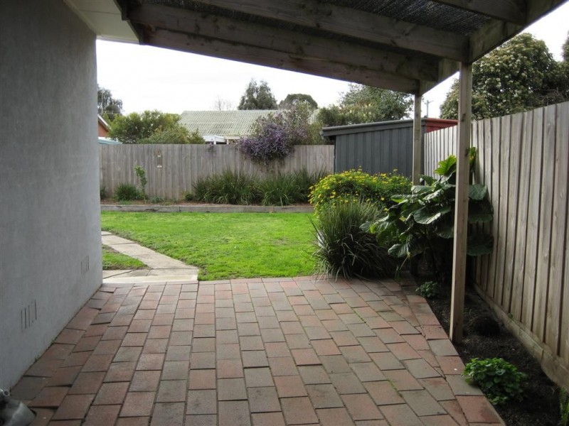 9 Silver Avenue, Frankston North VIC 3200