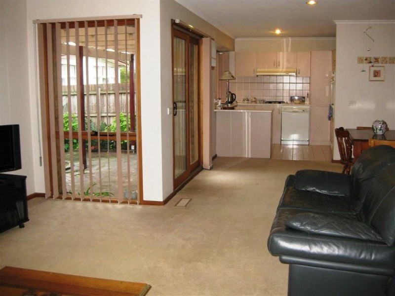 13B Birdwood Street, Frankston VIC 3199