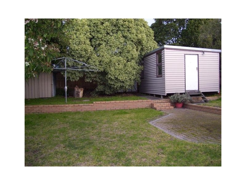 6 Verner Avenue, Frankston VIC 3199