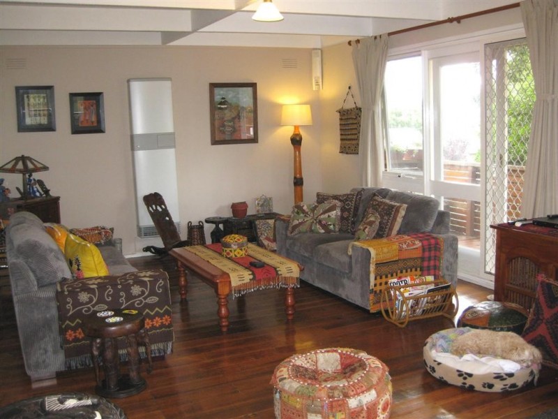 16 Roslyn Street, Somerville VIC 3912