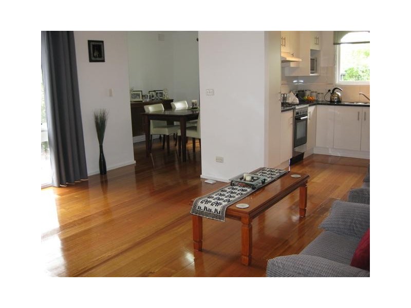 21 Willow Road, Frankston VIC 3199