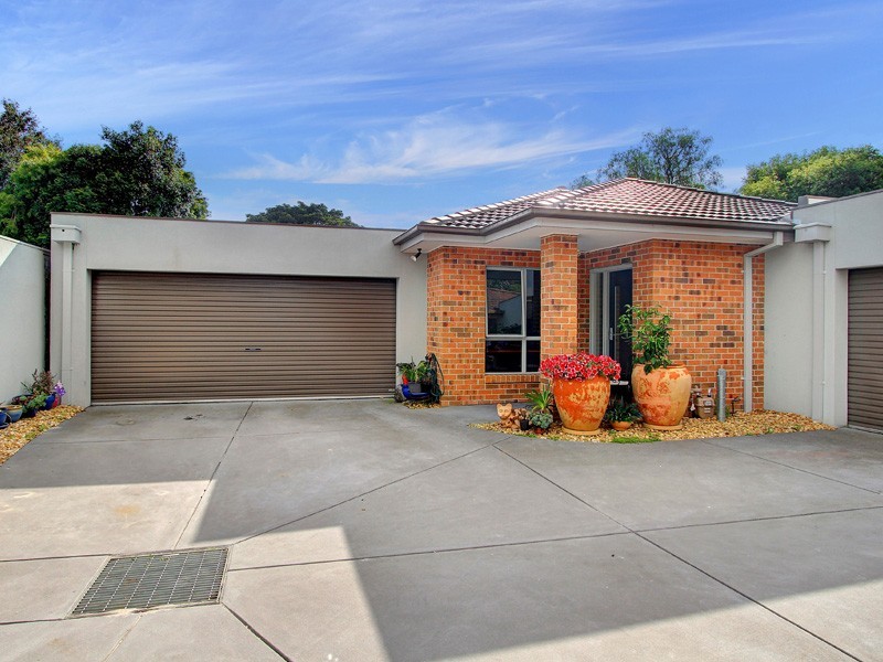 2/10 Grandview Grove, Baxter VIC 3911