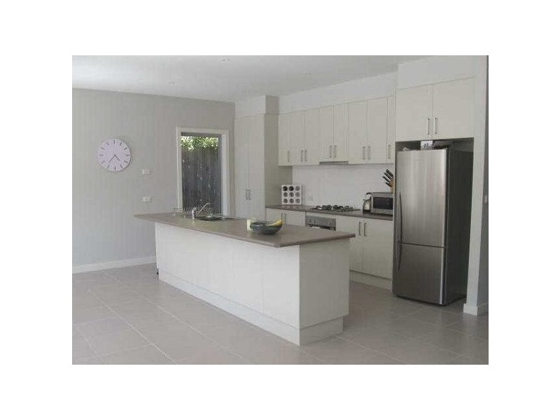 2/10 Grandview Grove, Baxter VIC 3911