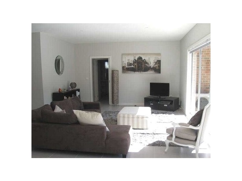 2/10 Grandview Grove, Baxter VIC 3911