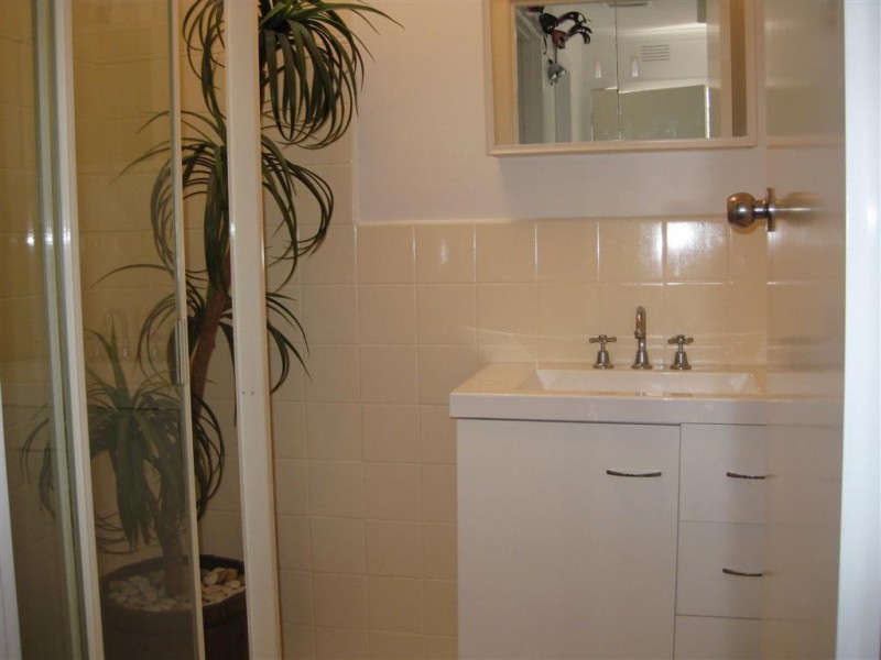 4/3 Inglis Avenue, Frankston VIC 3199