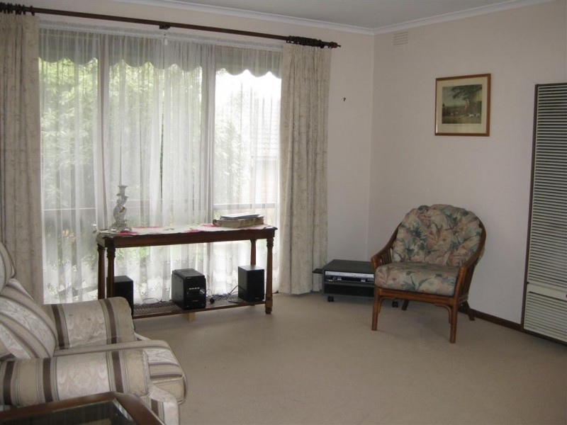 2/16 Bloom Street, Frankston VIC 3199