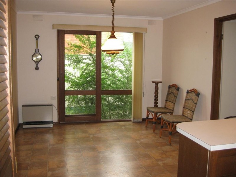 2/16 Bloom Street, Frankston VIC 3199